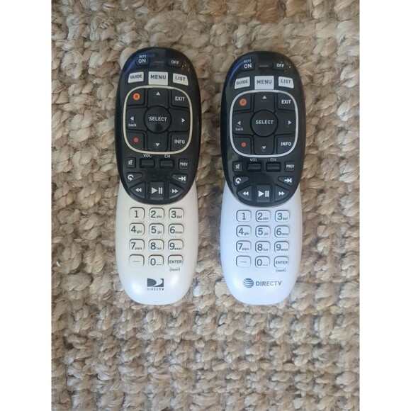 Direct TV System/Bundle Wireless Video Bridge,1 Genie Mini, 2 Remotes Cords - Picture 6 of 12